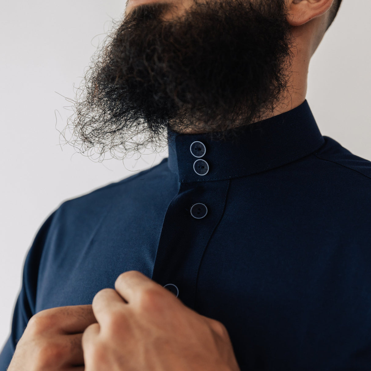 Daffah Thoub (ABAYA) - Royal Blue Navy TR7