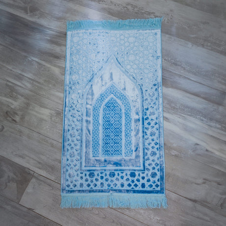 Luxurious Prayer Mat Mihrab (70 X 115cm)