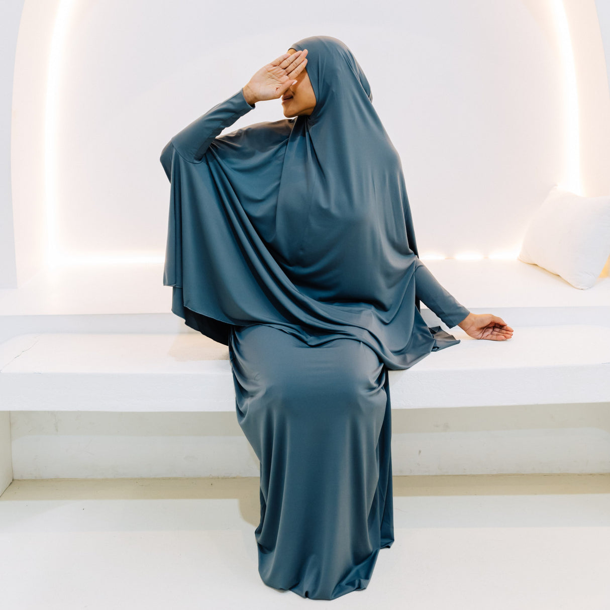 Premium Jilbab Sleeved GREY