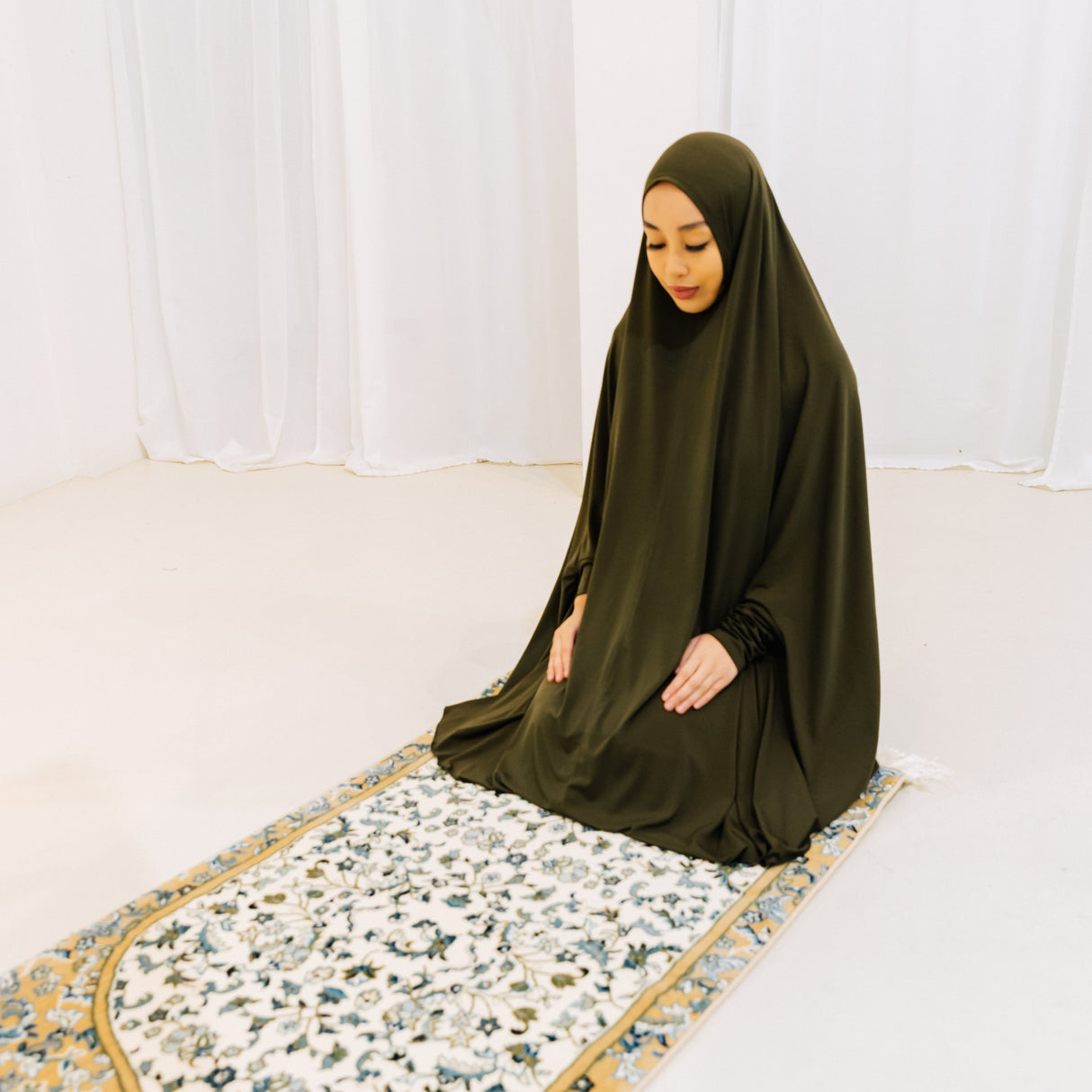 Premium Jilbab Sleeved OLIVE