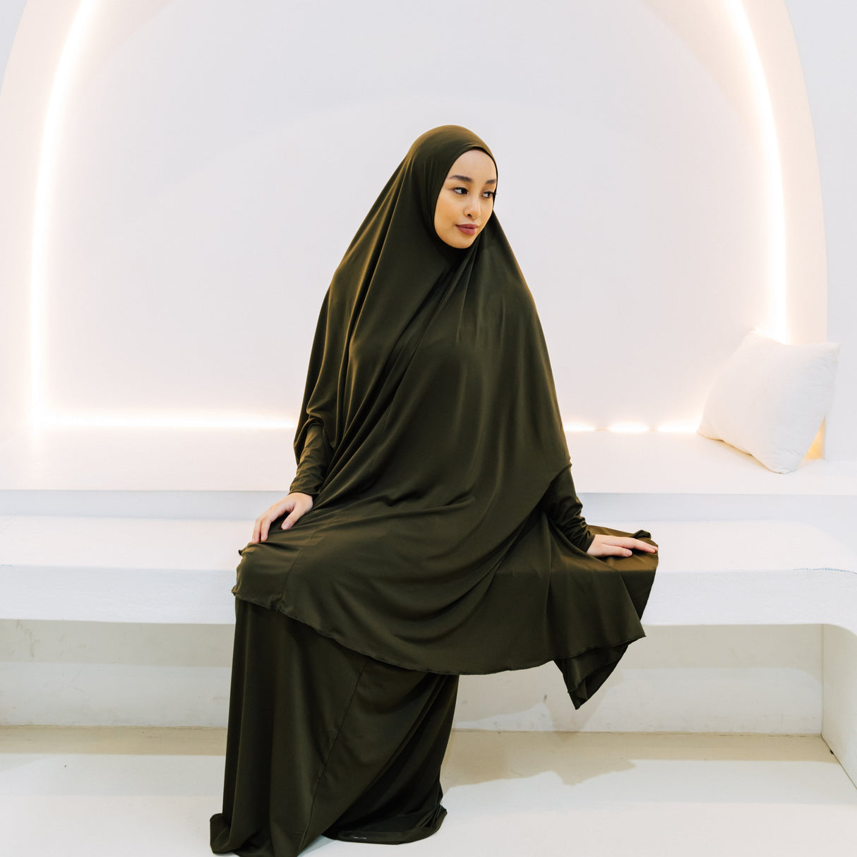 Premium Jilbab Sleeved OLIVE