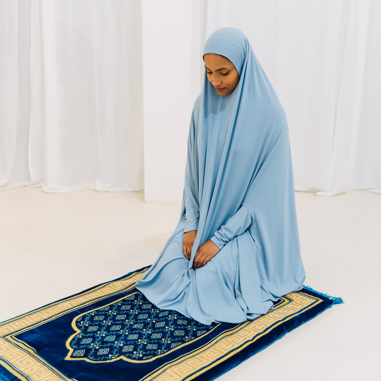 Premium XL Jilbab Sleeved AZURE