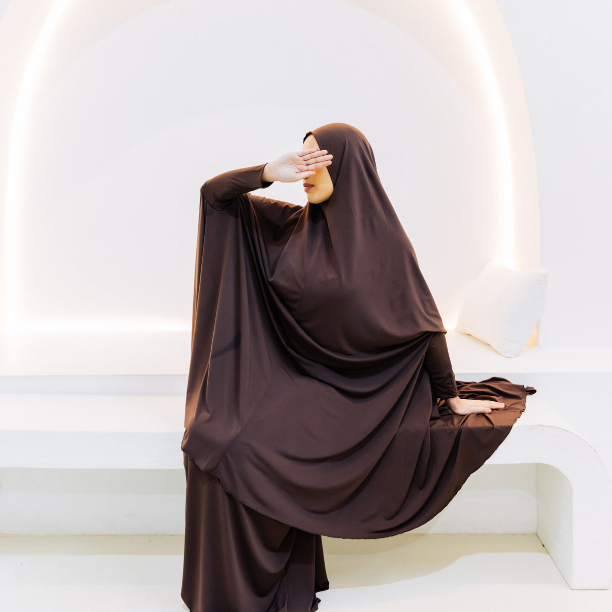 Premium XL Jilbab Sleeved BROWN