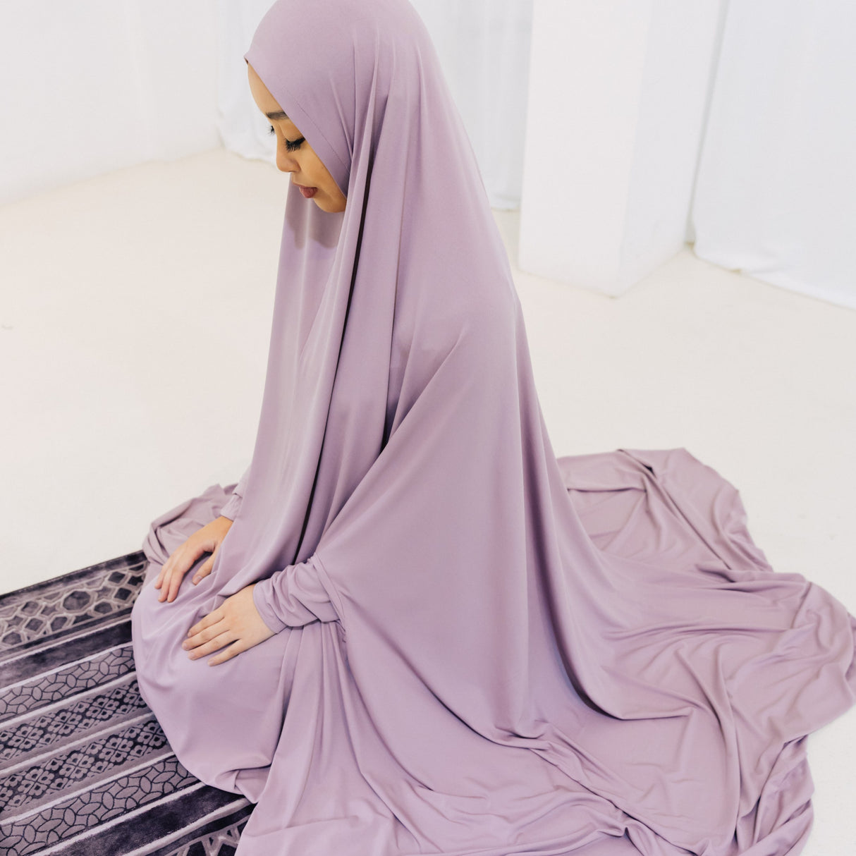 Premium XL Jilbab Sleeved PASTEL PURPLE