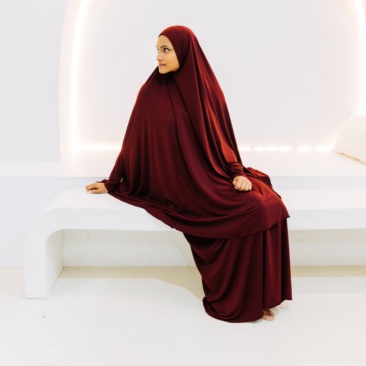 Premium Jilbab Sleeved Maroon