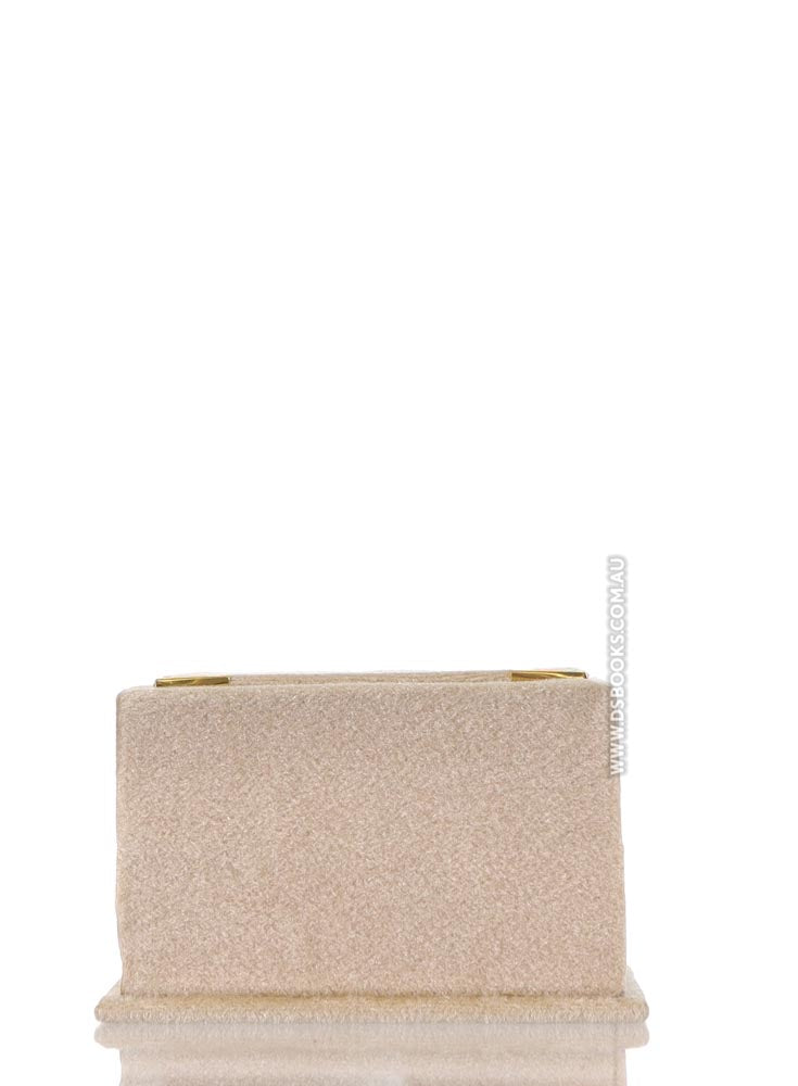 Cream Qur'an Velvet Gift Box