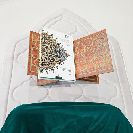 Premium Engrained Quran Rehal
