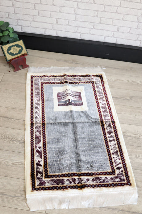 Ultra Plush Prayer Mat with Kaaba Motif 65 X 115cm