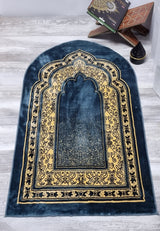 Luxurious Mihrab Arch Prayer Mat