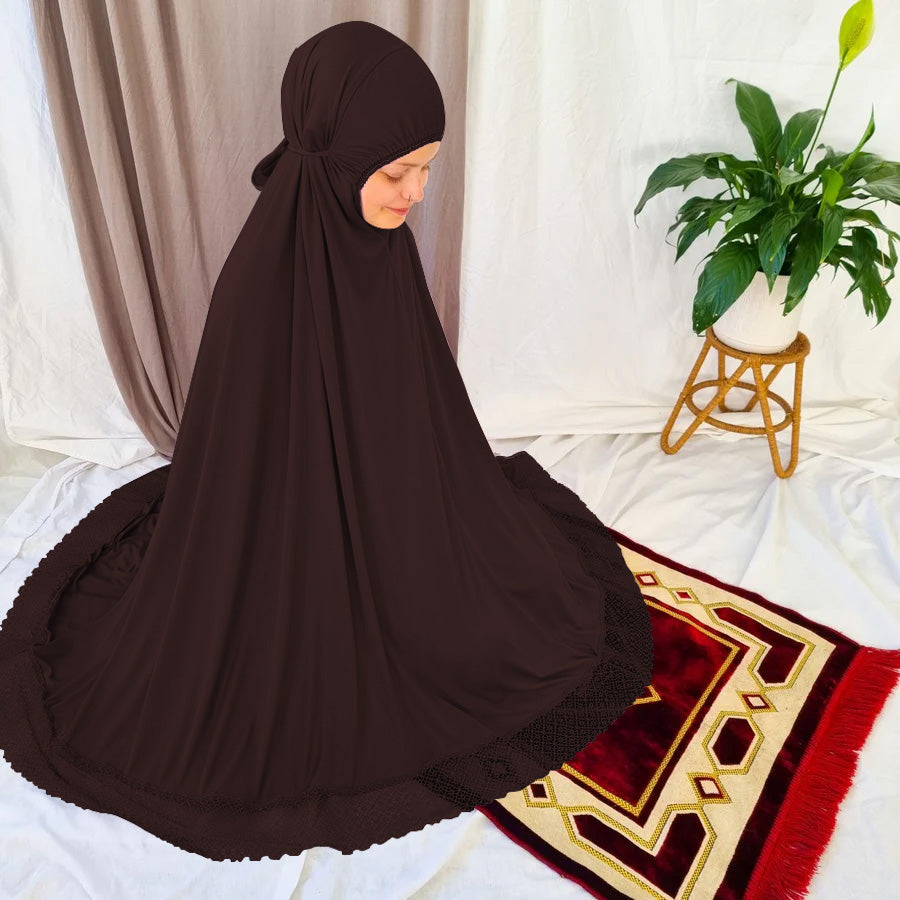 Elegant Prayer Clothes for Women with Lace