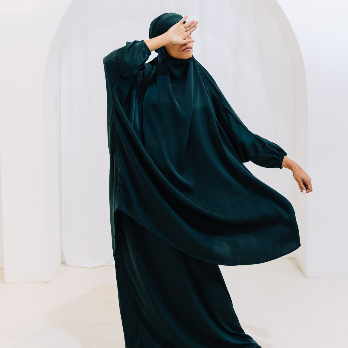 French Jilbab Two Piece with Elastic Cuff JUNGLE GREEN