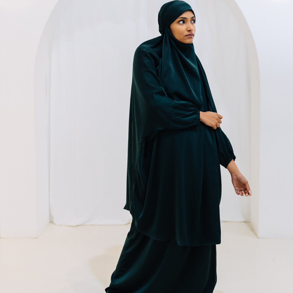 French Jilbab Two Piece with Elastic Cuff JUNGLE GREEN
