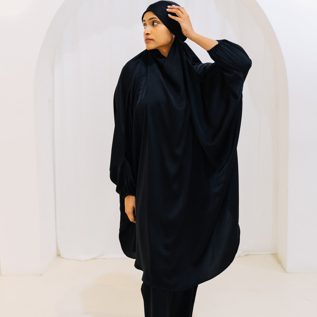 French Jilbab Two Piece with Elastic Cuff BLACK