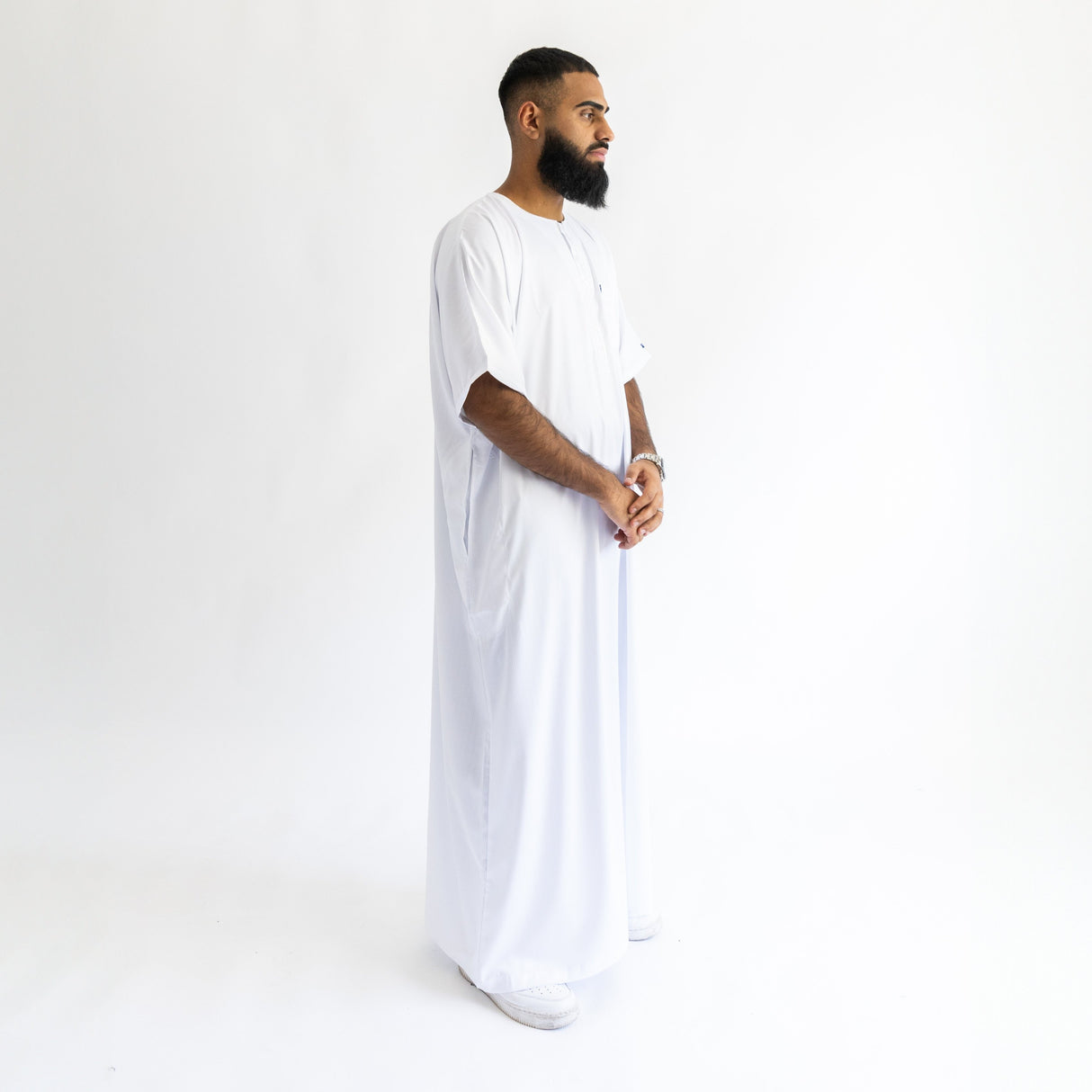 IKAF White Half Sleeve Thoub Embroidered