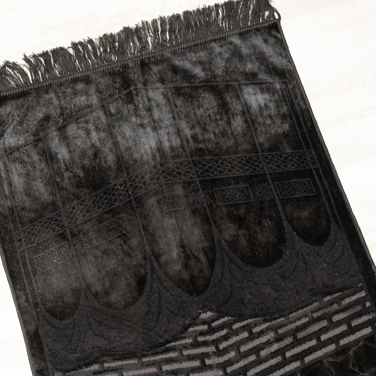 Luxurious Silk Prayer Mat (70 X 115cm) Black