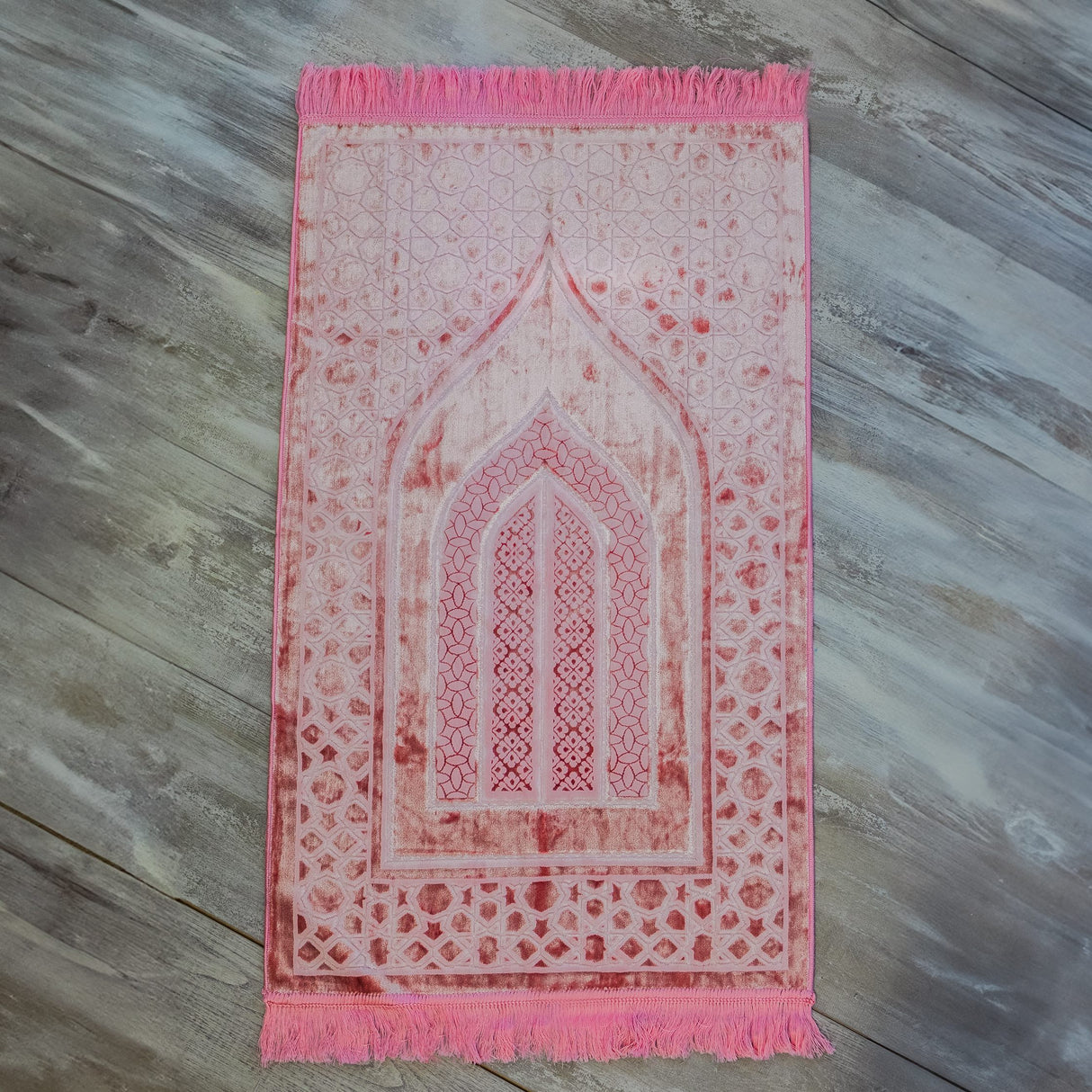 Luxurious Silk Prayer Mat Mihrab (70 X 115cm)