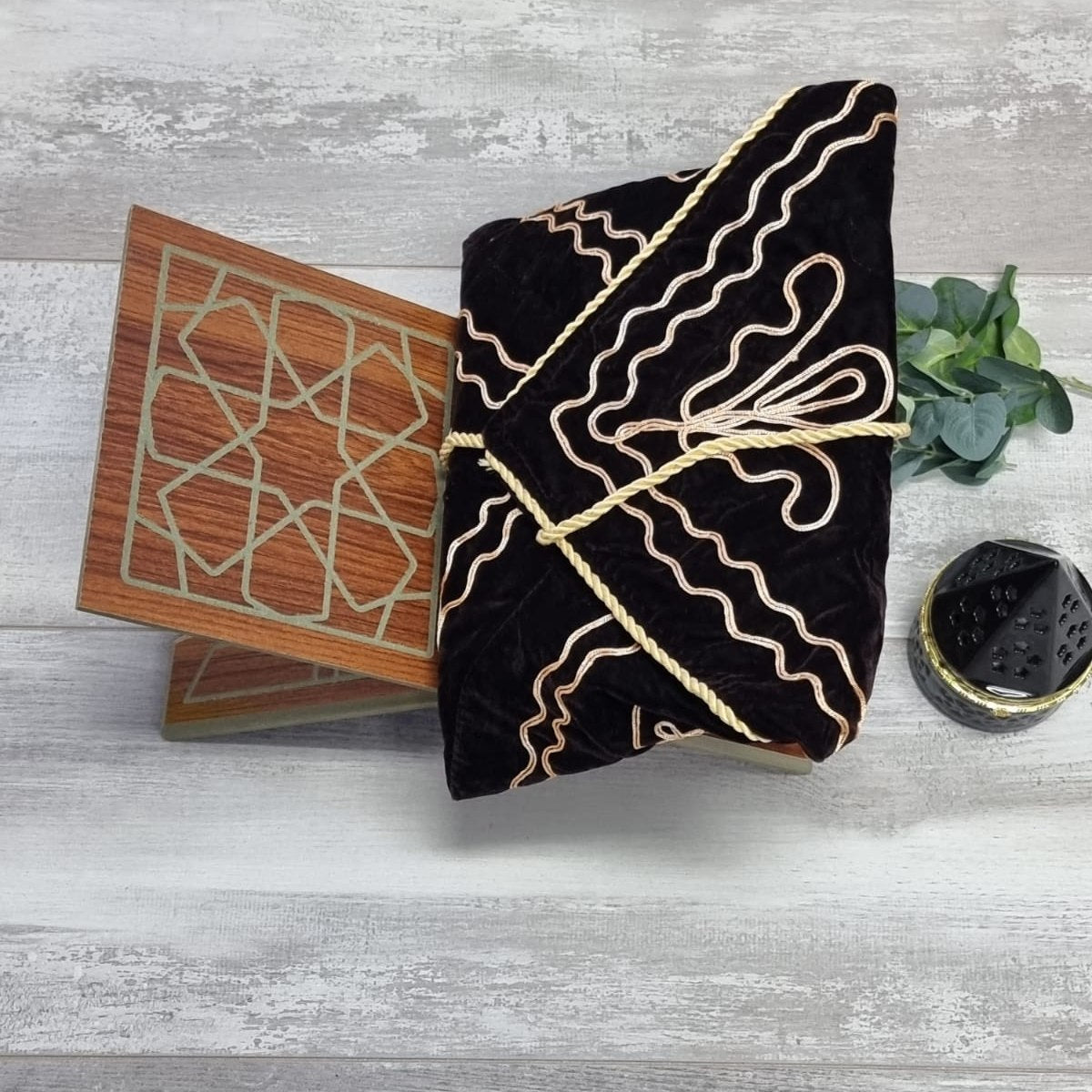 Velvet Quran Cover With Drawstring