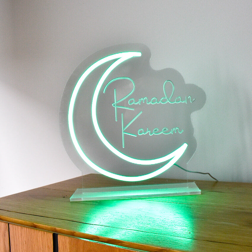 Table Sign (neon light) Ramadan Kareem